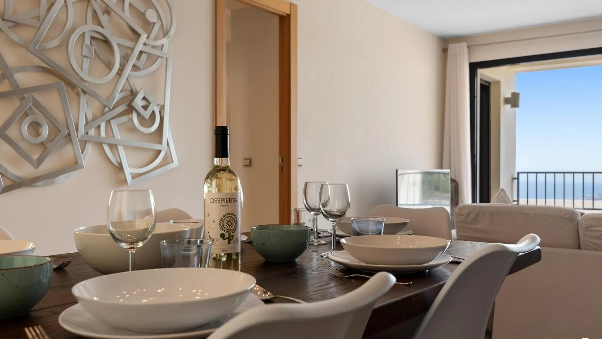 Apartment Vivi Homes - Elisa Pool, Gym & Sea View Marbella